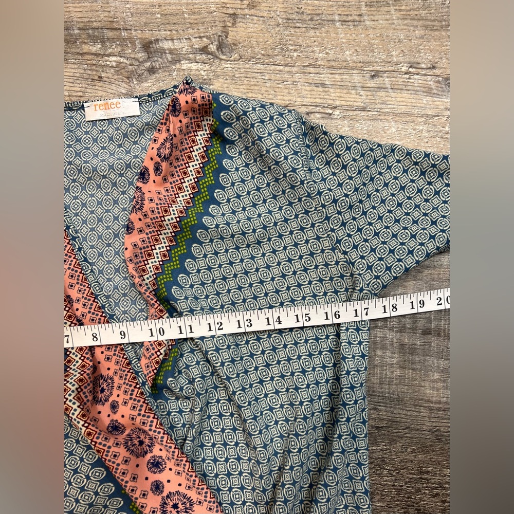 Renee C Landry Cross Front Abstract Print Blouse Drape Top Size Small - Picture 10 of 11